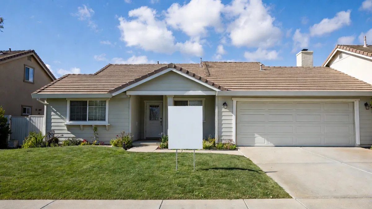 FSBO vs. Cash Offer in Sacramento: Which Is Better?